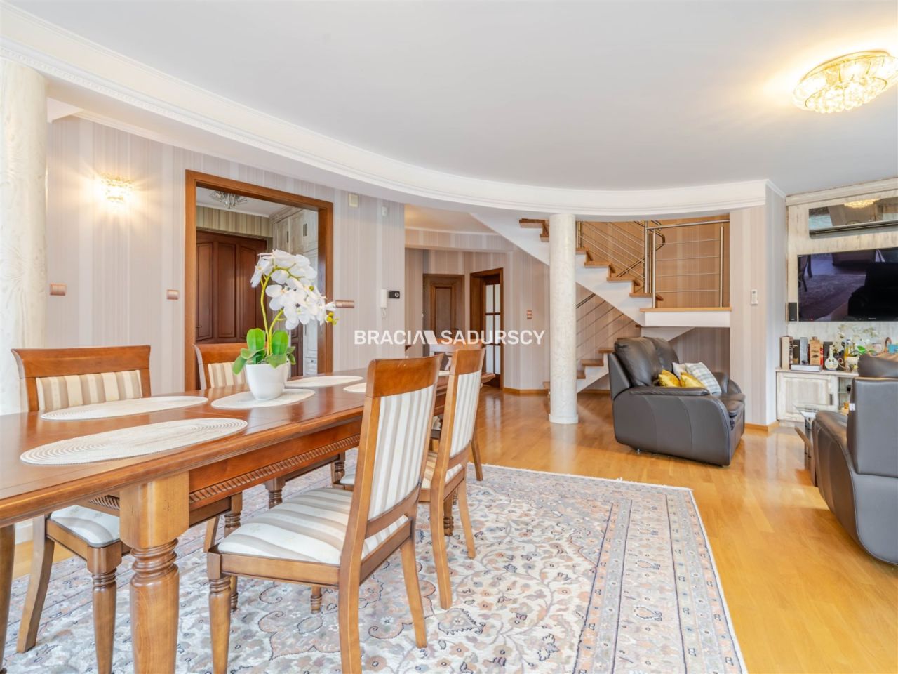 dom wolnostojący, 5 pokoi Myślenice Zarabie, ul. Bukowa. Zdjęcie 14