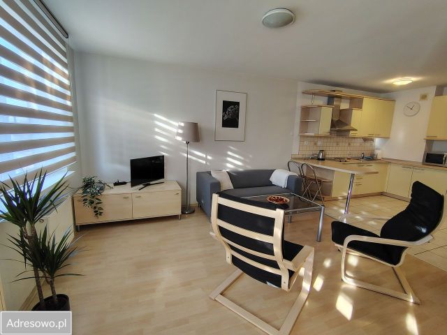 Mieszkanie 1-pokojowe Katowice Śródmieście, ul. Stanisława Fliegera. Zdjęcie 1