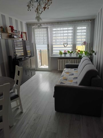 Mieszkanie 3-pokojowe Koszalin, ul. Feliksa Nowowiejskiego. Zdjęcie 1
