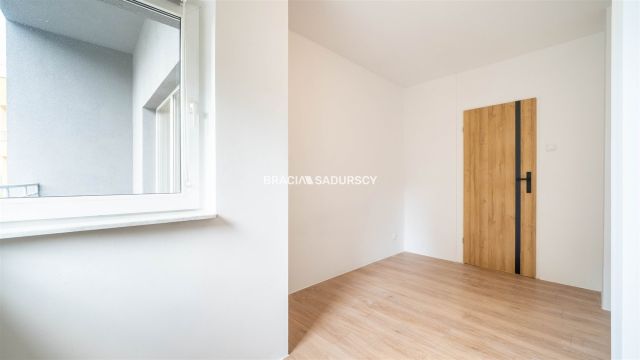 Mieszkanie 4-pokojowe Kraków Łagiewniki, ul. Zakopiańska. Zdjęcie 10