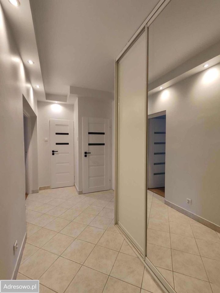 Mieszkanie 3-pokojowe Warszawa Bielany, ul. Literacka. Zdjęcie 3