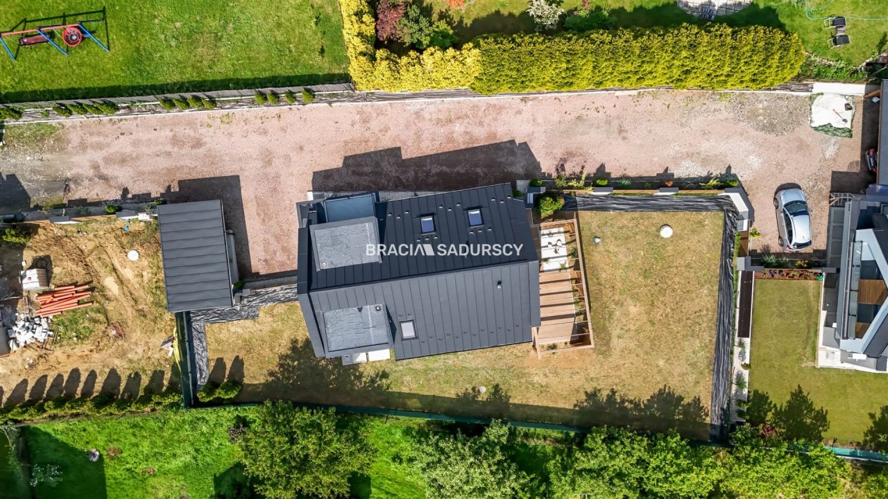 dom, 4 pokoje Krzywaczka. Zdjęcie 8