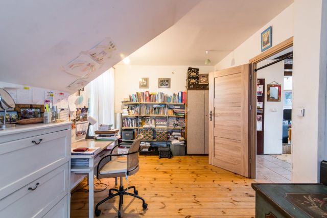 dom wolnostojący, 9 pokoi Kraków Podgórze Duchackie. Zdjęcie 11