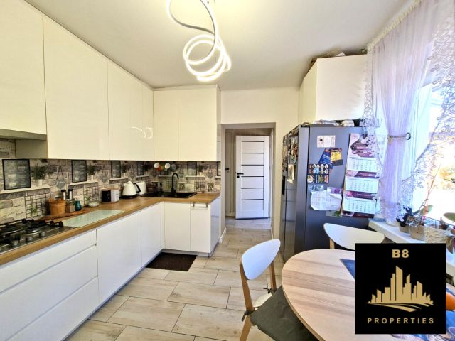 dom wolnostojący, 7 pokoi Nowy Dwór Mazowiecki. Zdjęcie 3