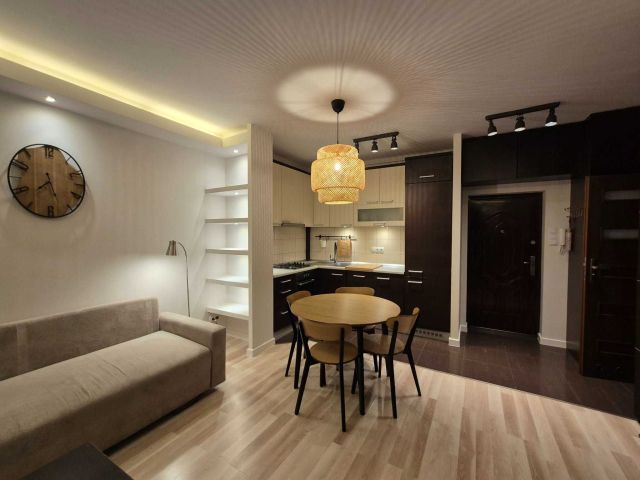 Mieszkanie 2-pokojowe Skierniewice Centrum. Zdjęcie 1