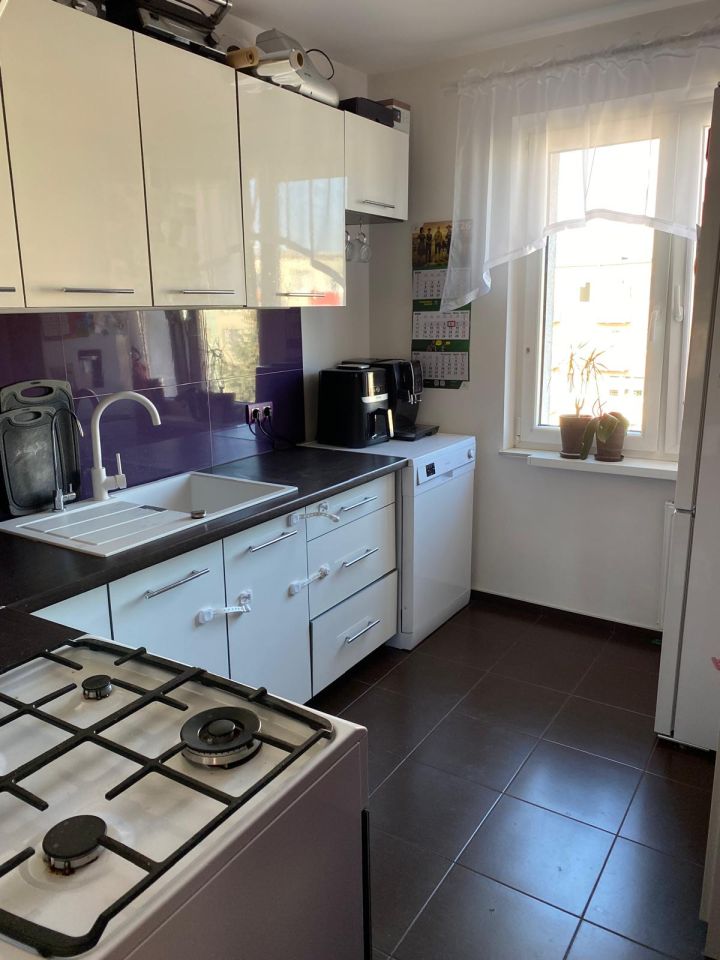 Mieszkanie 3-pokojowe Poznań Winogrady, os. Pod Lipami. Zdjęcie 2