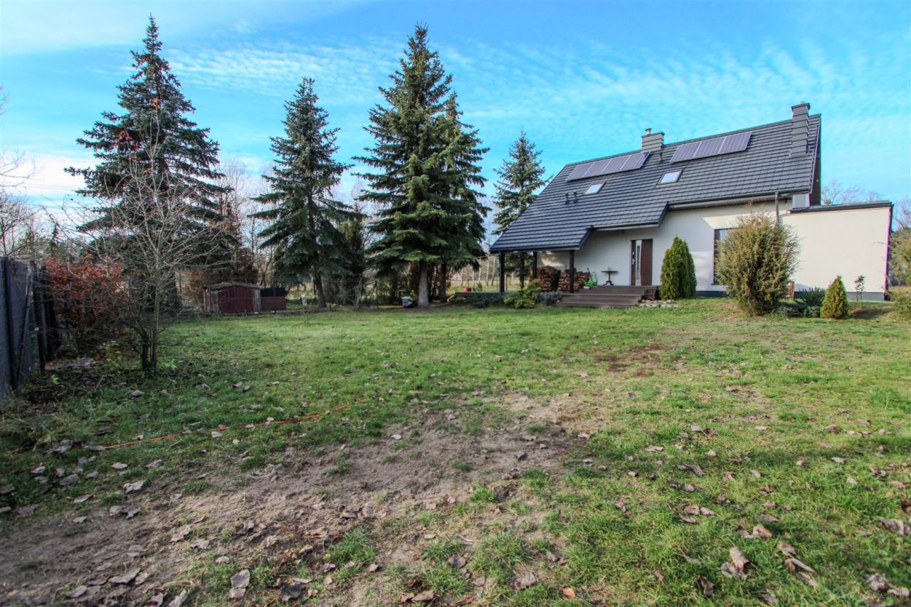 dom wolnostojący, 5 pokoi Budne. Zdjęcie 2