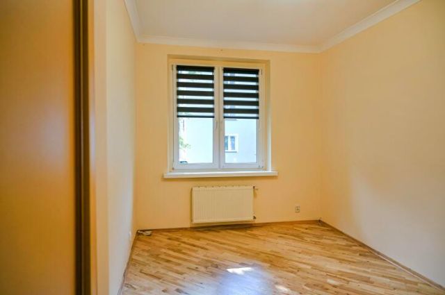 Mieszkanie 3-pokojowe Gliwice Łabędy, ul. Przyszowska. Zdjęcie 2