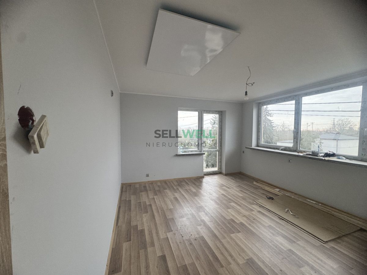 bliźniak, 12 pokoi Ochraniew. Zdjęcie 5