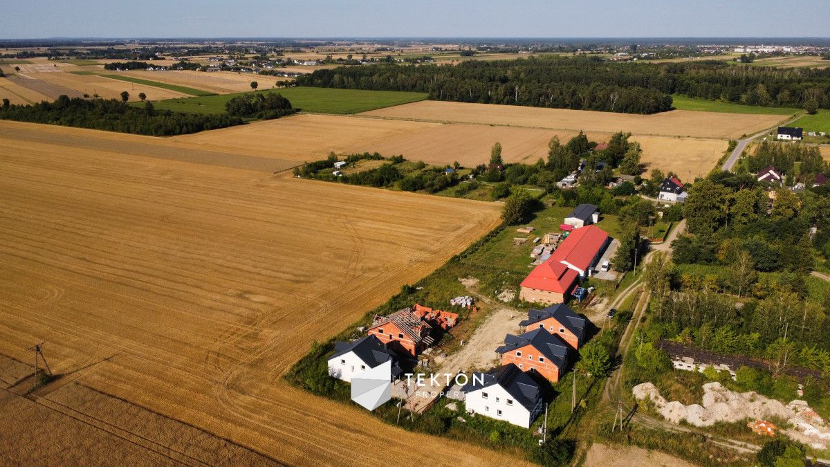 dom wolnostojący, 5 pokoi Płocochowo. Zdjęcie 11