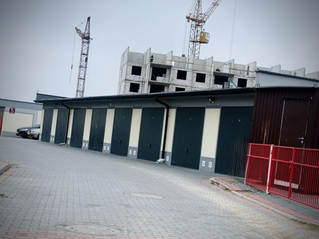 Garaż/miejsce parkingowe Zambrów, ul. Kazimierza Pułaskiego. Zdjęcie 1