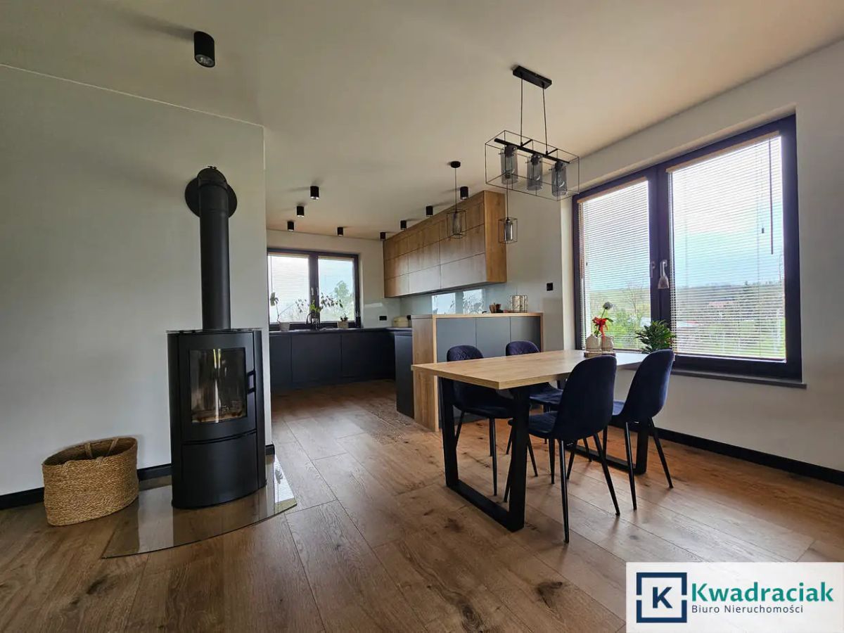 dom wolnostojący, 4 pokoje Besko, ul. Górska. Zdjęcie 12