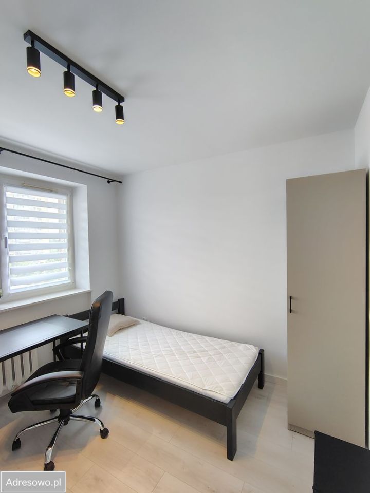 Pokój Katowice Zawodzie, al. Walentego Roździeńskiego. Zdjęcie 1