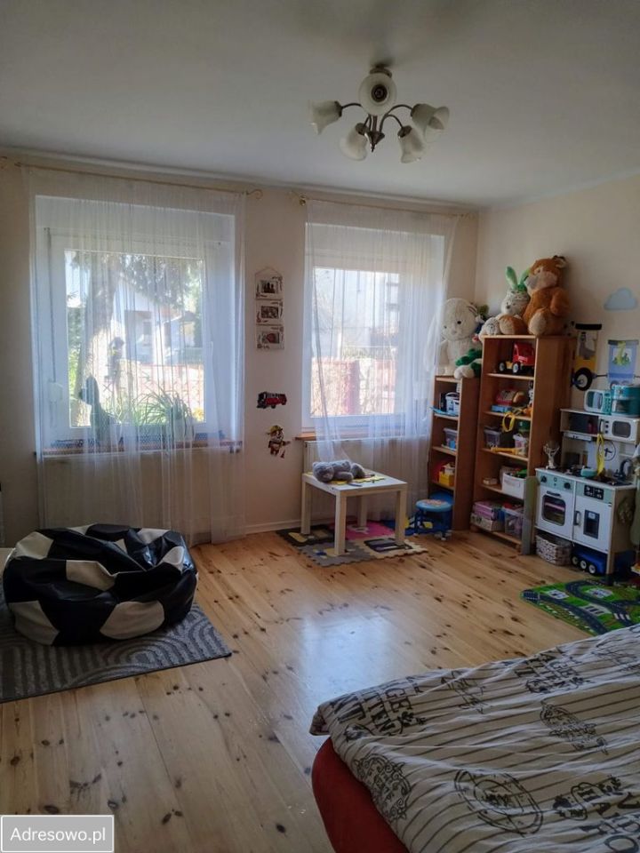 dom wolnostojący, 9 pokoi Leszno, ul. dr. Bronisława Świderskiego. Zdjęcie 14