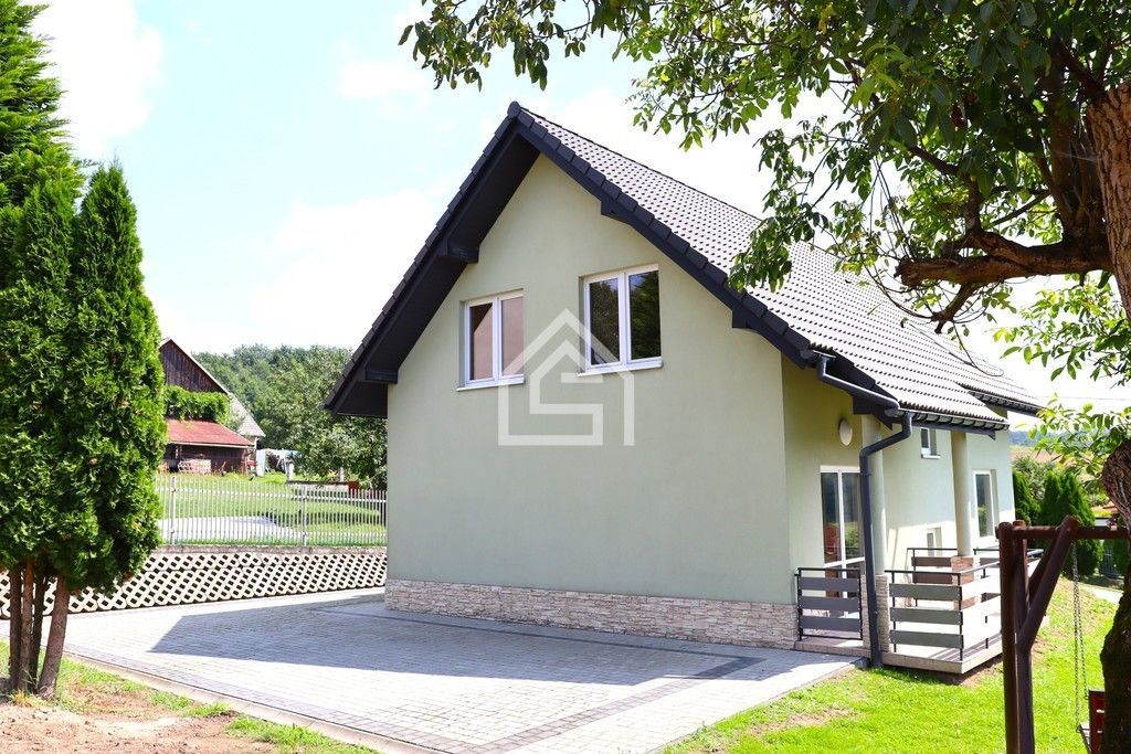 dom wolnostojący, 4 pokoje Królówka. Zdjęcie 4