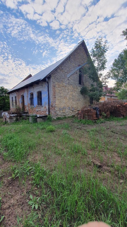 dworek, 4 pokoje Nowa Góra Wzgórze, ul. Szkolna