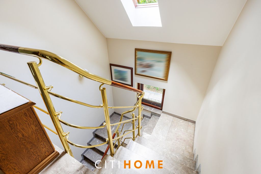 dom wolnostojący, 5 pokoi Józefów. Zdjęcie 6