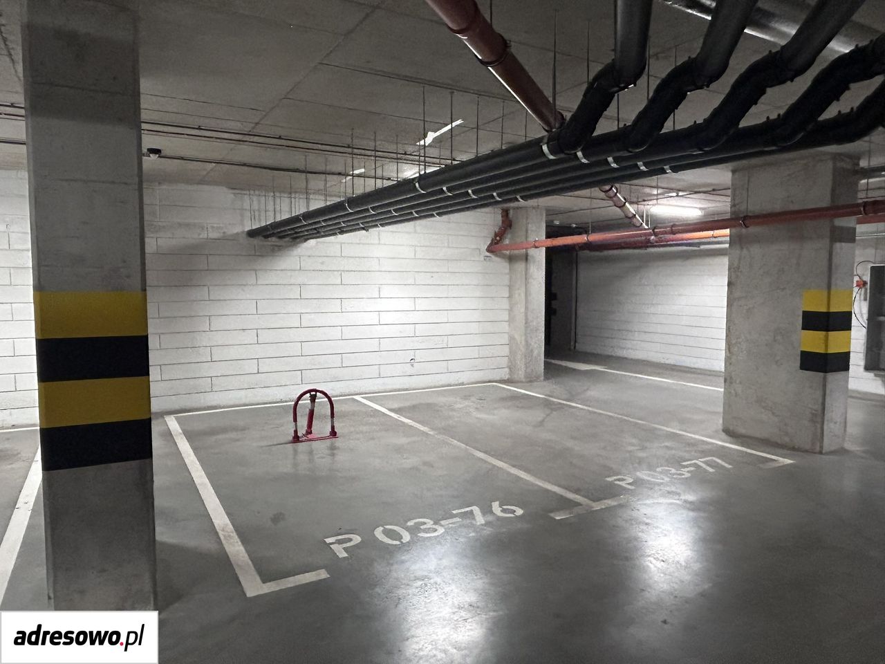 Garaż/miejsce parkingowe Wrocław Krzyki, ul. Walońska. Zdjęcie 2