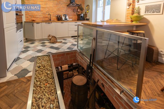 Mieszkanie 2-pokojowe Kraków, ul. Cieszyńska. Zdjęcie 2