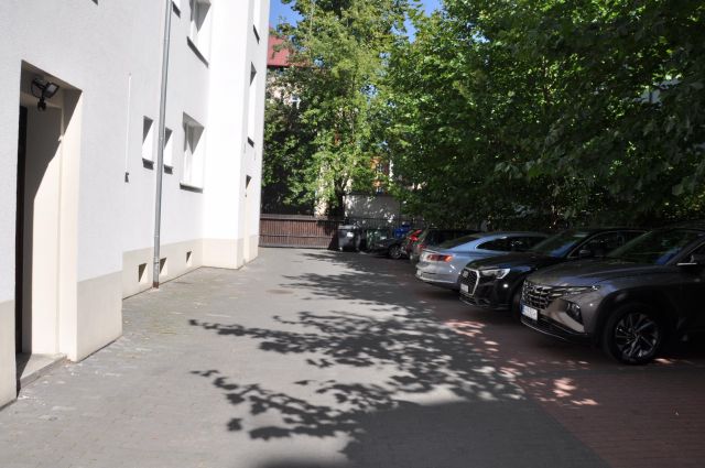 Mieszkanie 3-pokojowe Katowice Śródmieście, ul. Królowej Jadwigi. Zdjęcie 1