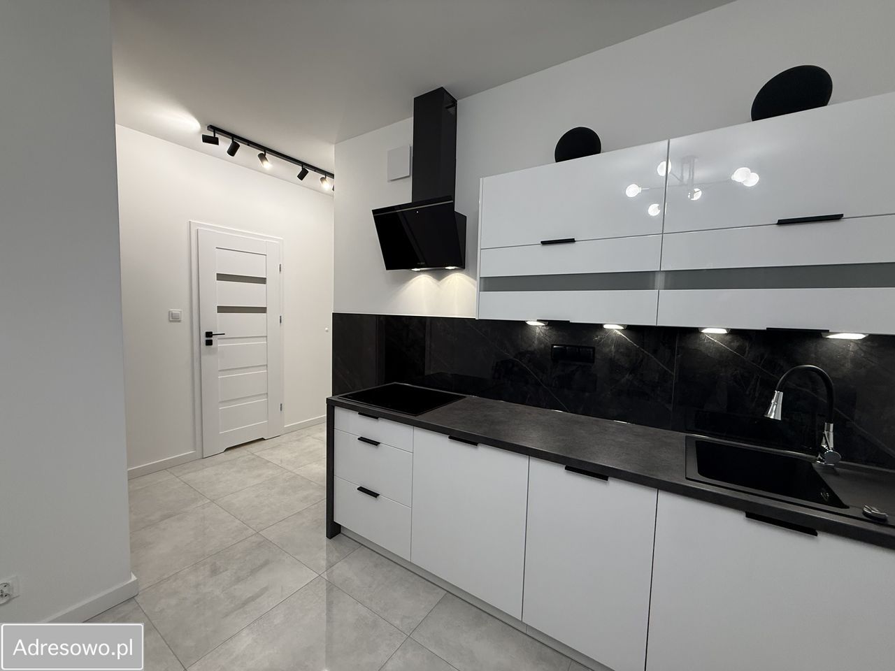 Mieszkanie 3-pokojowe Mrozy, ul. Graniczna. Zdjęcie 12