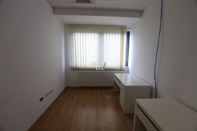 Biuro Kraków Łagiewniki-Borek Fałęcki, ul. Zakopiańska. Zdjęcie 3