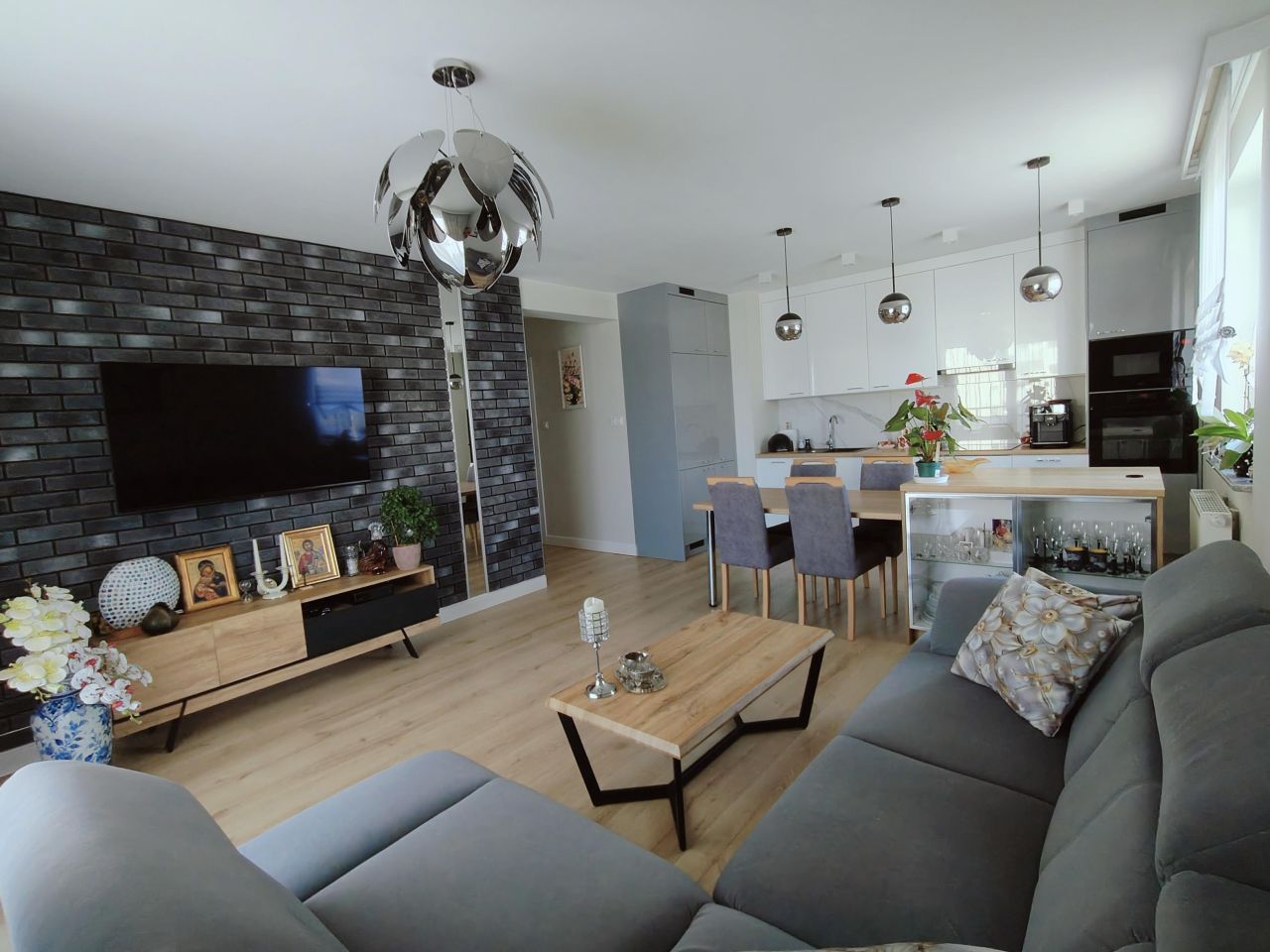 Mieszkanie 3-pokojowe Zielona Góra Łężyca, ul. Łężyca-Willowa. Zdjęcie 1