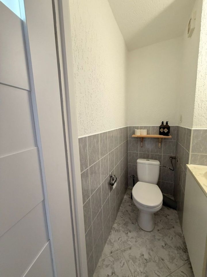 Mieszkanie 4-pokojowe Krosno Śródmieście, ul. Armii Krajowej. Zdjęcie 8