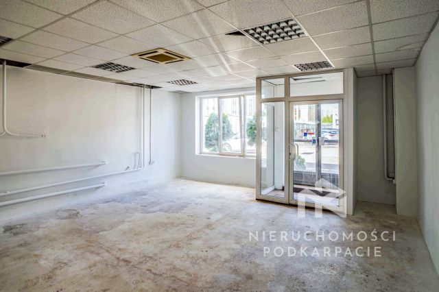 Lokal Rzeszów, ul. Witolda. Zdjęcie 17