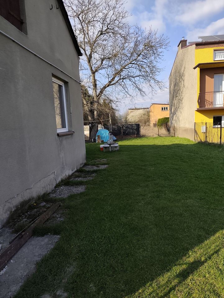 dom wolnostojący, 4 pokoje Radomsko Zakrzówek, ul. Szarych Szeregów. Zdjęcie 13