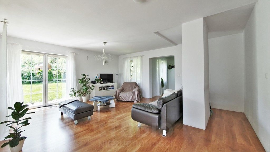 dom wolnostojący, 10 pokoi Kraków Zwierzyniec, ul. Józefa. Zdjęcie 3