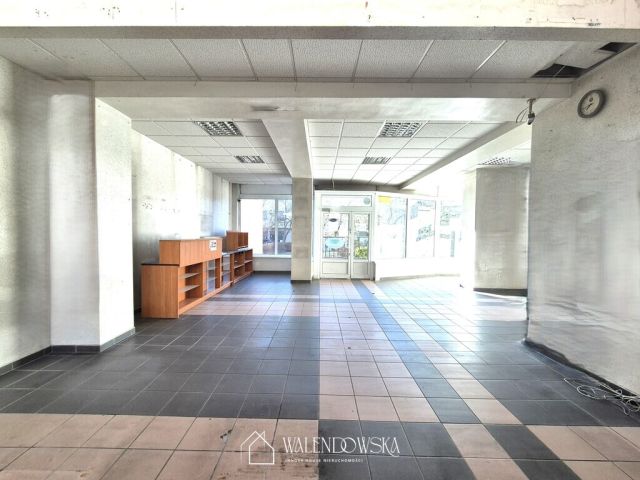 Lokal Sławno, ul. Jedności Narodowej. Zdjęcie 2