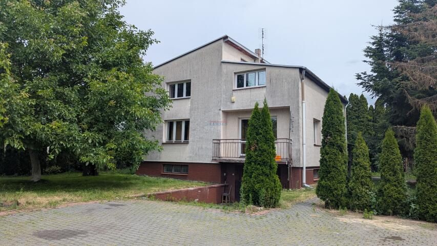 dom wolnostojący, 5 pokoi Stara Iwiczna. Zdjęcie 1