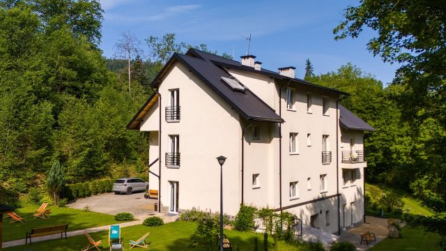 Hotel/pensjonat Żegiestów. Zdjęcie 4