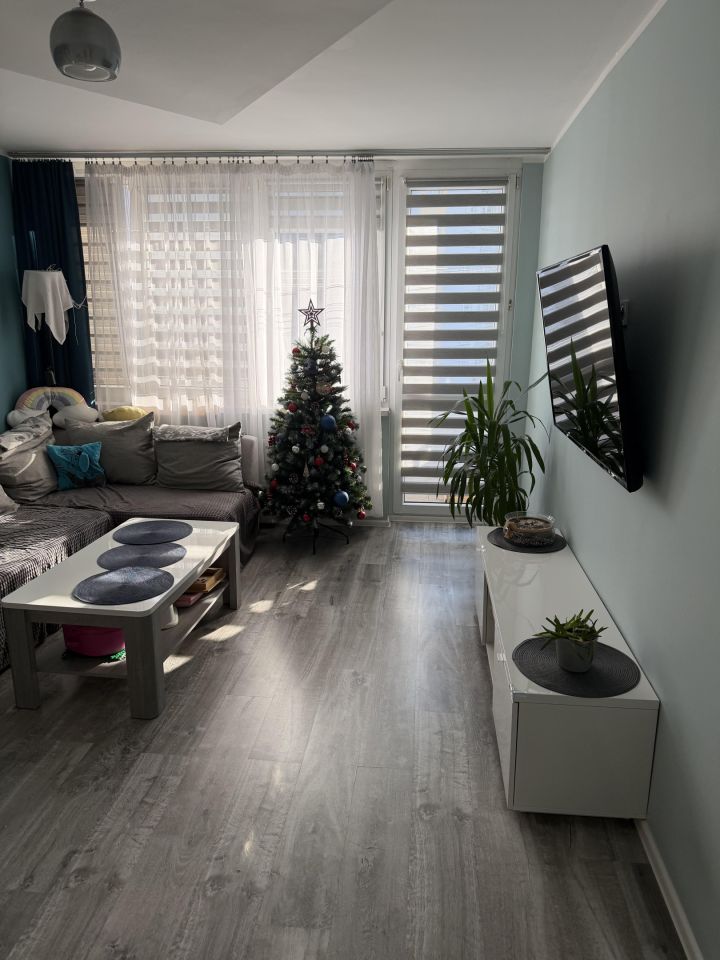 Mieszkanie 3-pokojowe Dąbrowa Górnicza Mydlice, ul. Ludowa. Zdjęcie 2