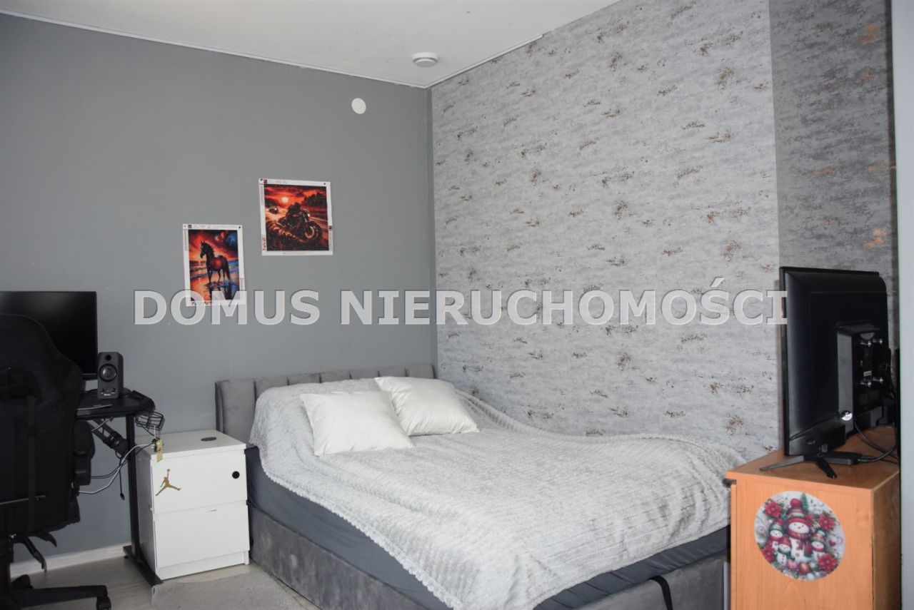 dom wolnostojący, 6 pokoi Brzeziny. Zdjęcie 14