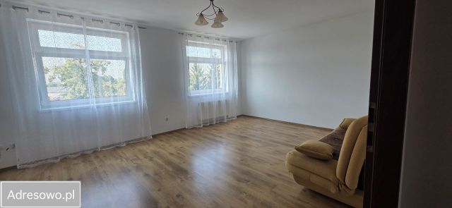 Mieszkanie 3-pokojowe Kąty Wrocławskie, ul. 1 Maja. Zdjęcie 1