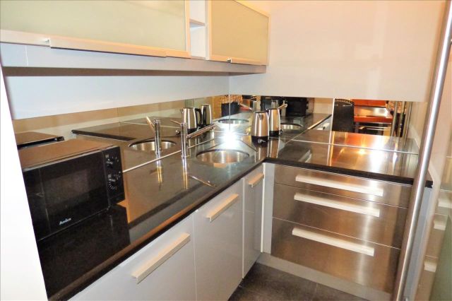 Biuro Warszawa Śródmieście, ul. Grzybowska. Zdjęcie 7