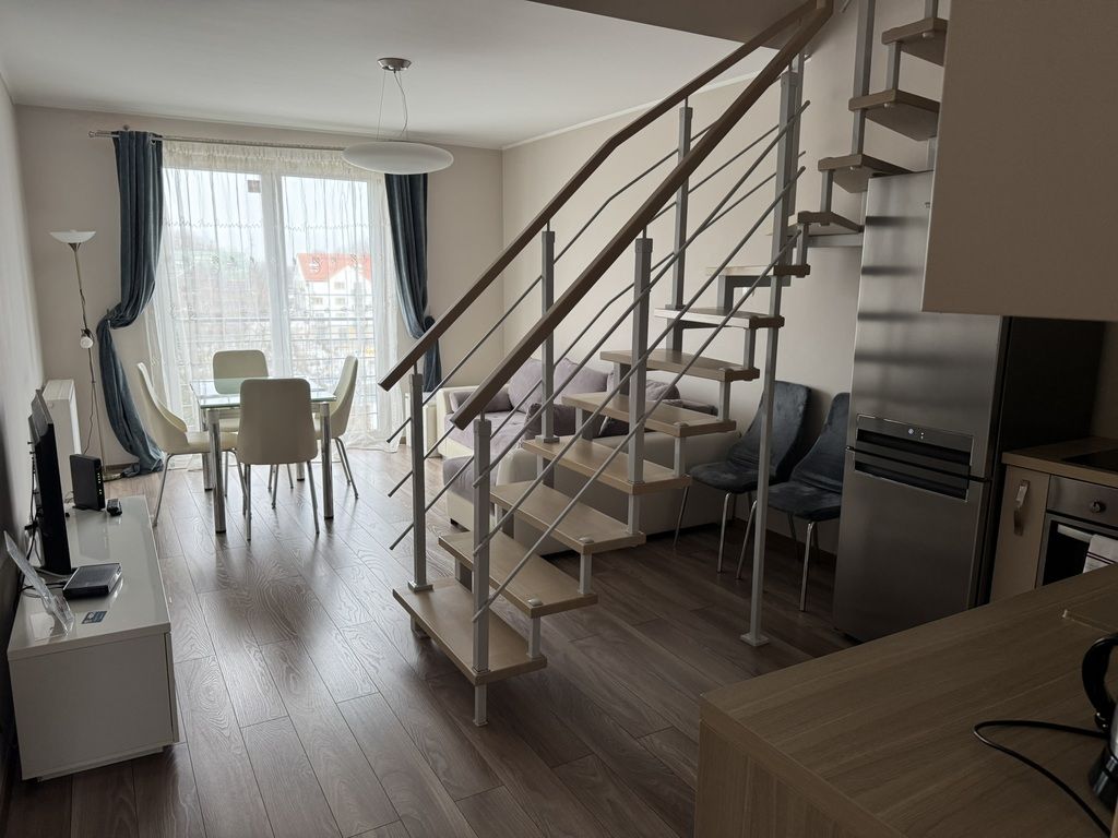 Mieszkanie 4-pokojowe Polanica-Zdrój, al. Zwycięzców. Zdjęcie 1