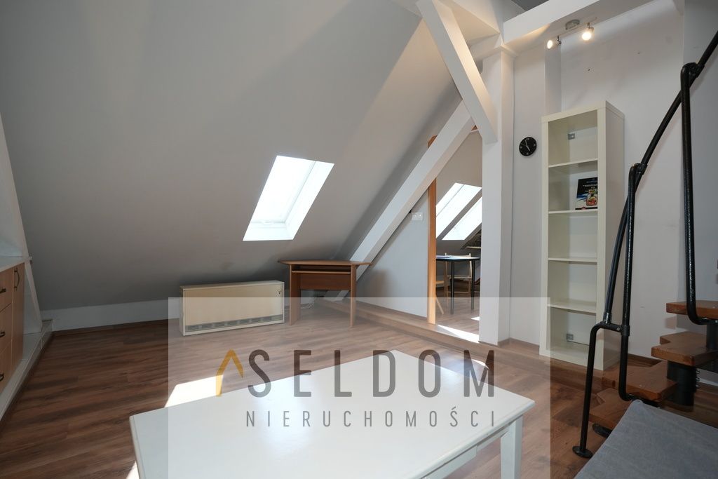 Mieszkanie 3-pokojowe Opole Śródmieście, ul. Katowicka. Zdjęcie 3