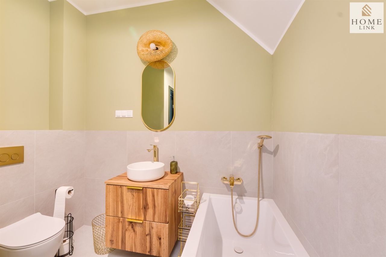 dom szeregowy, 4 pokoje Różnowo. Zdjęcie 12