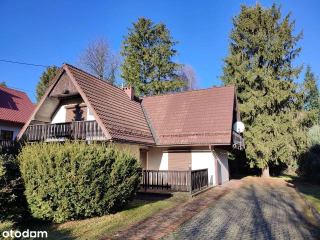 dom wolnostojący, 6 pokoi Brenna, ul. Sportowa. Zdjęcie 1