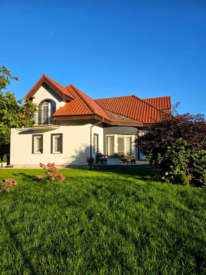 dom wolnostojący, 5 pokoi Giżycko, ul. Myśliwska