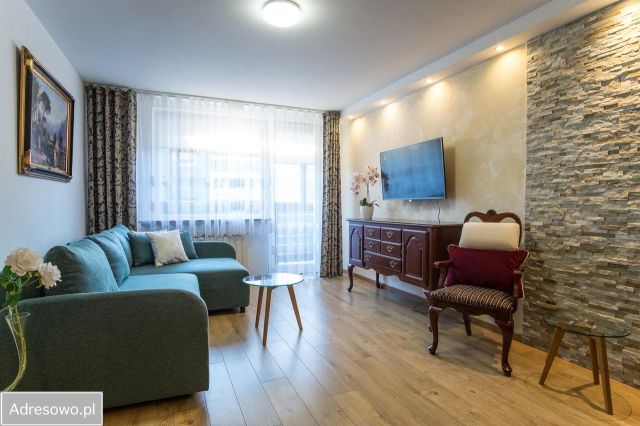 Mieszkanie 3-pokojowe Zakopane Centrum, os. Kasprusie. Zdjęcie 1