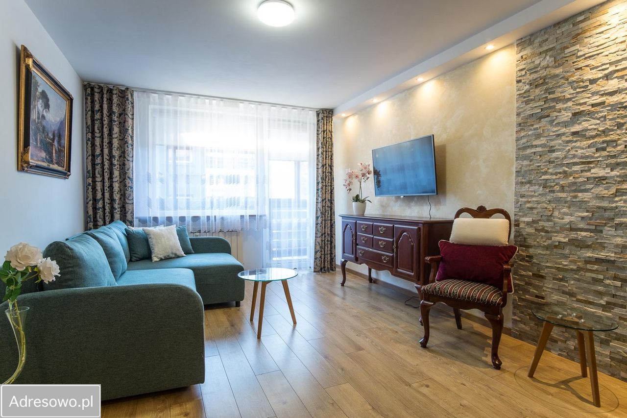 Mieszkanie 3-pokojowe Zakopane Centrum, os. Kasprusie. Zdjęcie 1