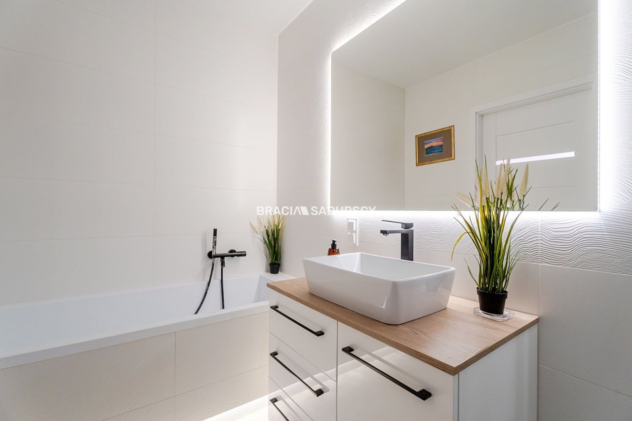 Mieszkanie 4-pokojowe Kraków, ul. Mariana Domagały. Zdjęcie 11