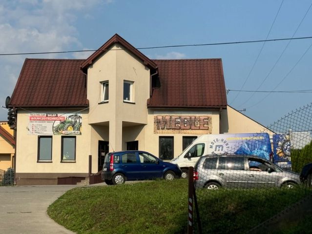 Lokal Tuchów, ul. Adama Mickiewicza. Zdjęcie 1