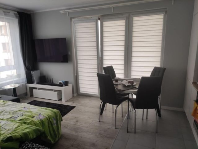 Mieszkanie 3-pokojowe Warszawa Białołęka, ul. Ku Rzece. Zdjęcie 1