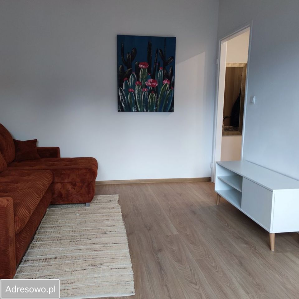 Mieszkanie 2-pokojowe Żywiec, os. Parkowe. Zdjęcie 3