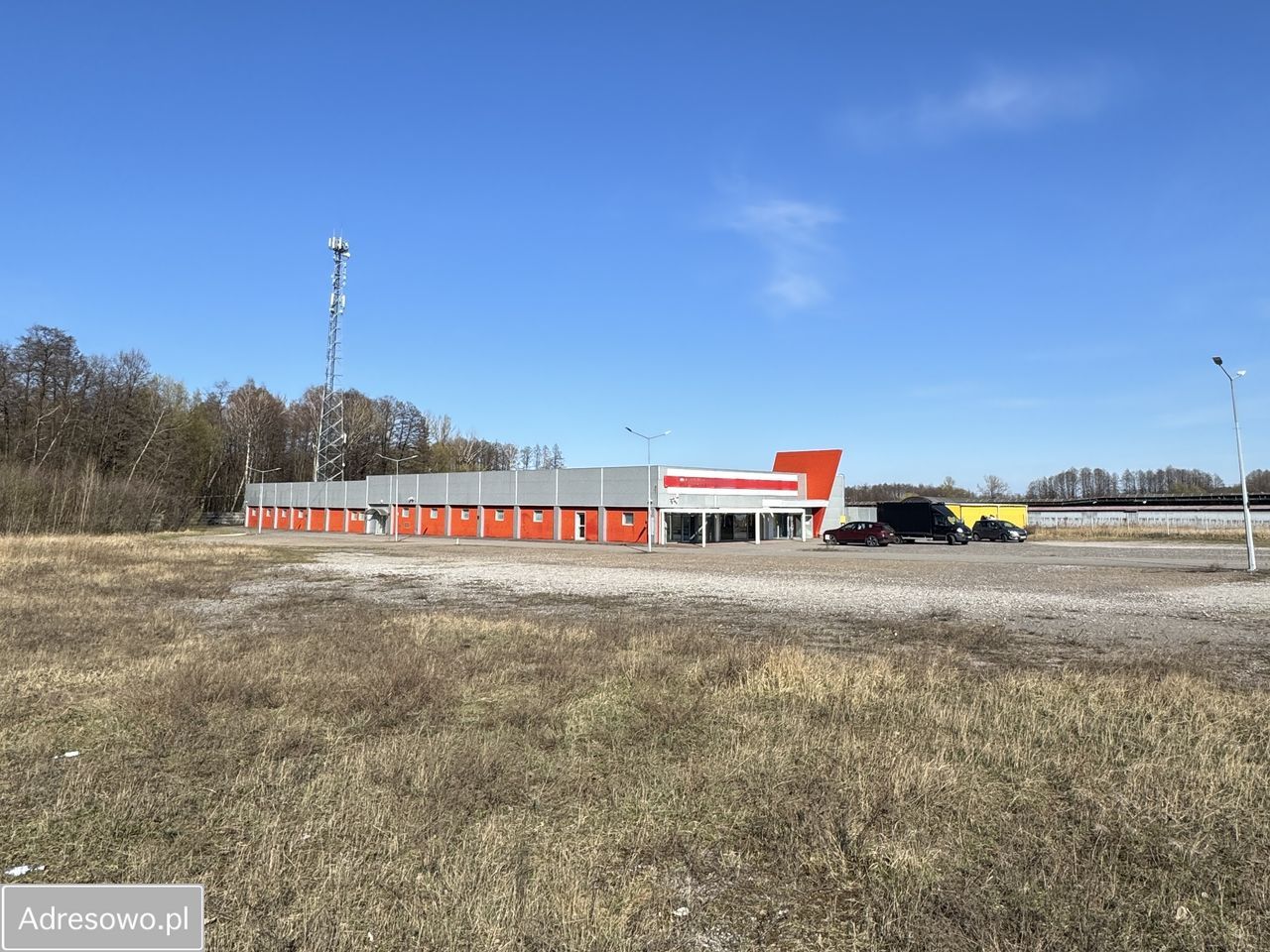 Lokal Tuszyn, al. Jana Pawła II. Zdjęcie 6